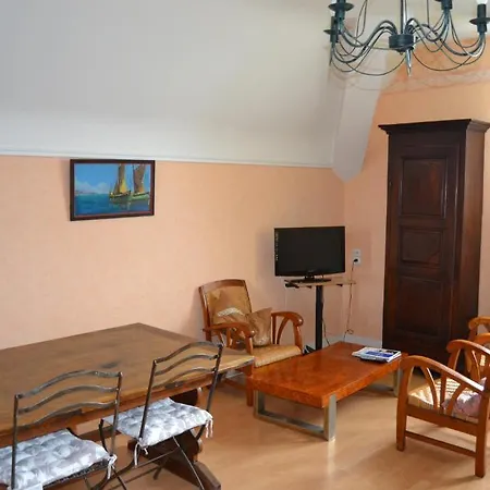 Manoir De Penavir *